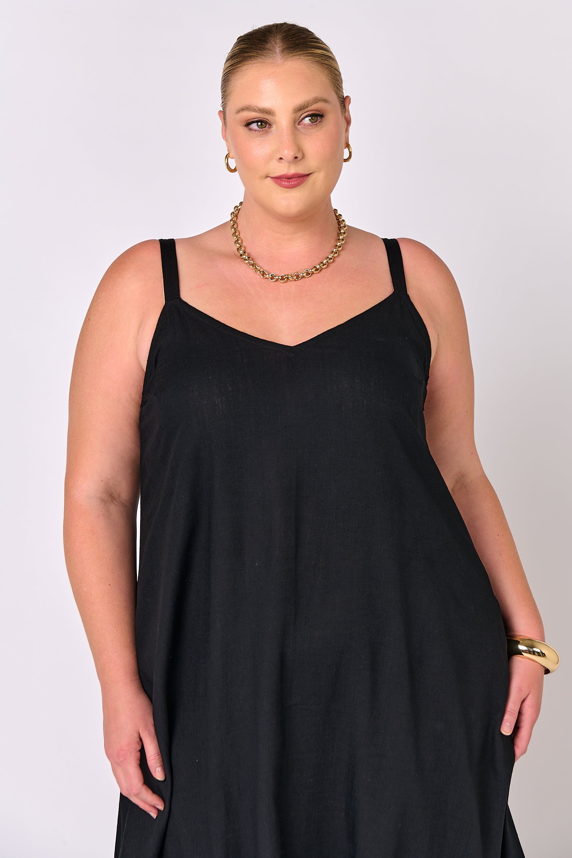 Linen Sleeveless Slip-on Dress - Plus Size