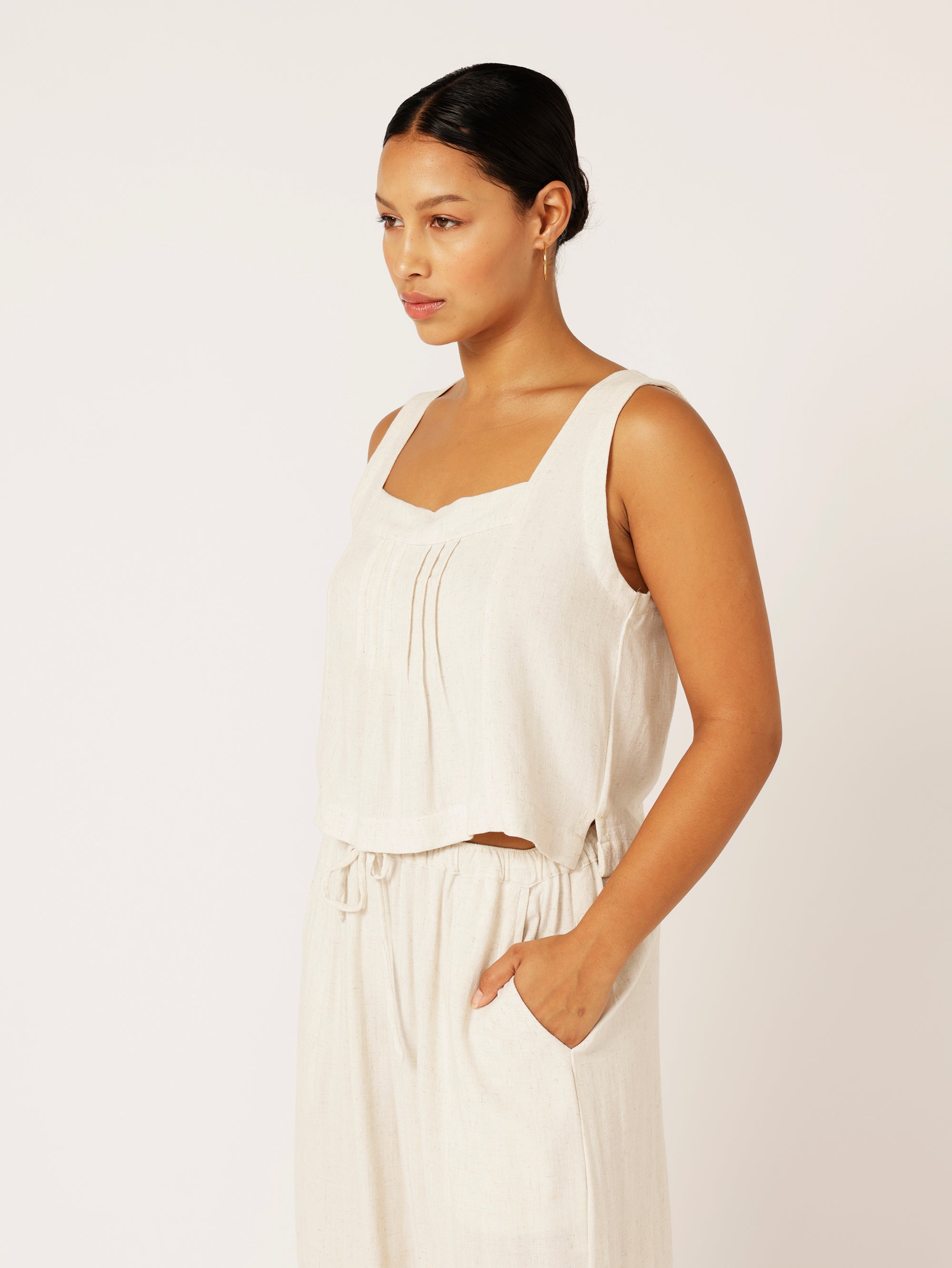 Lotus Tank | Wheat | Viscose Linen - Saffron Road