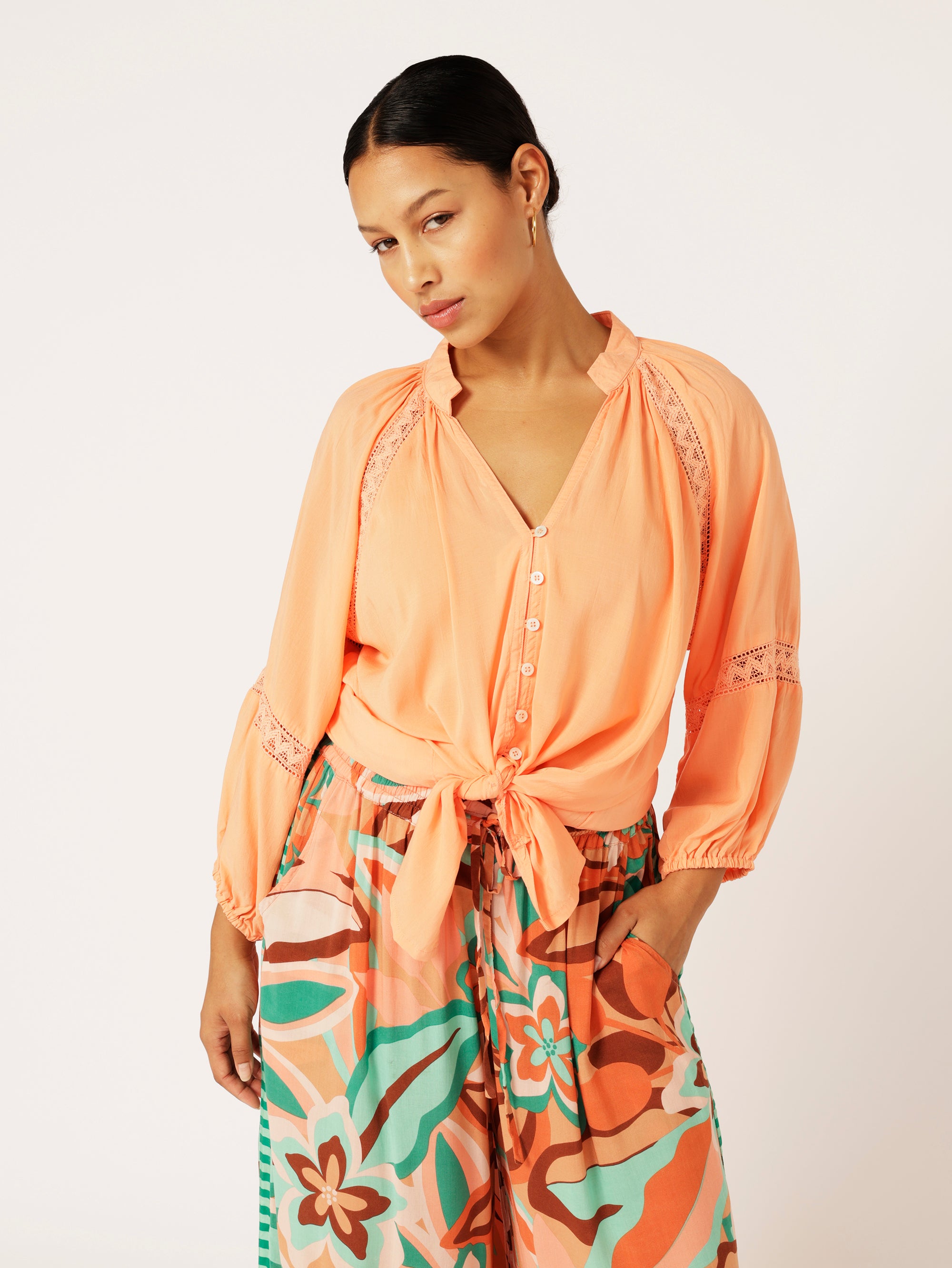 Take Me Away Blouse | Coral - Saffron Road