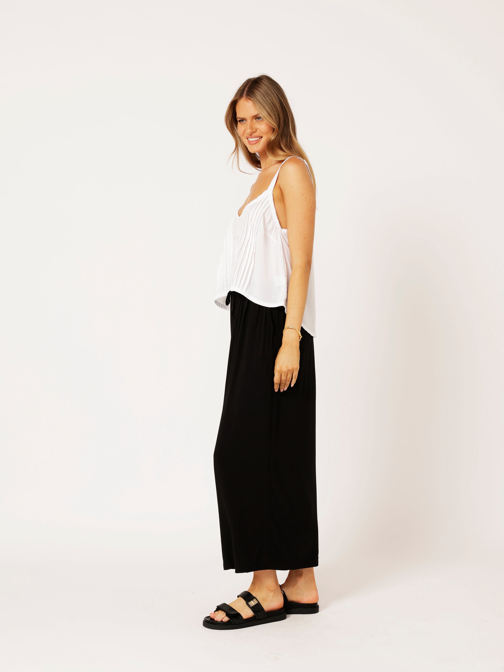 Santorini Singlet CROPPED | White - Saffron Road