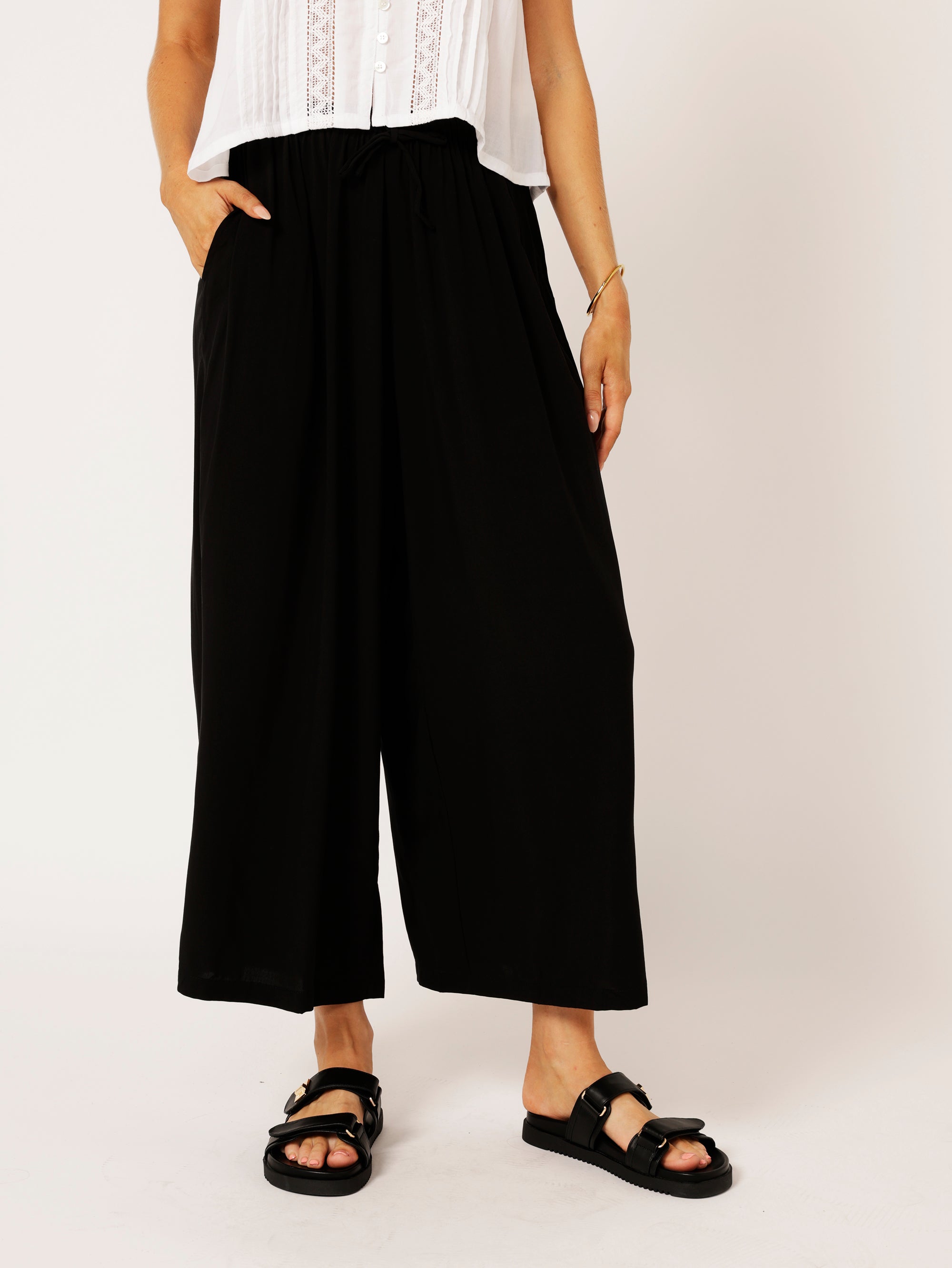 Island Pant | Black - Saffron Road