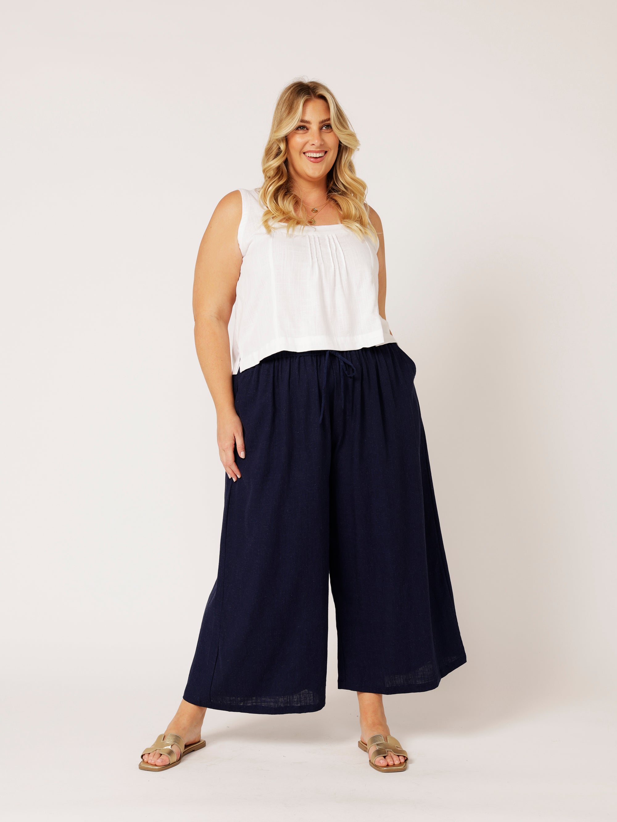 Island Pant | Navy | Linen Viscose - Saffron Road