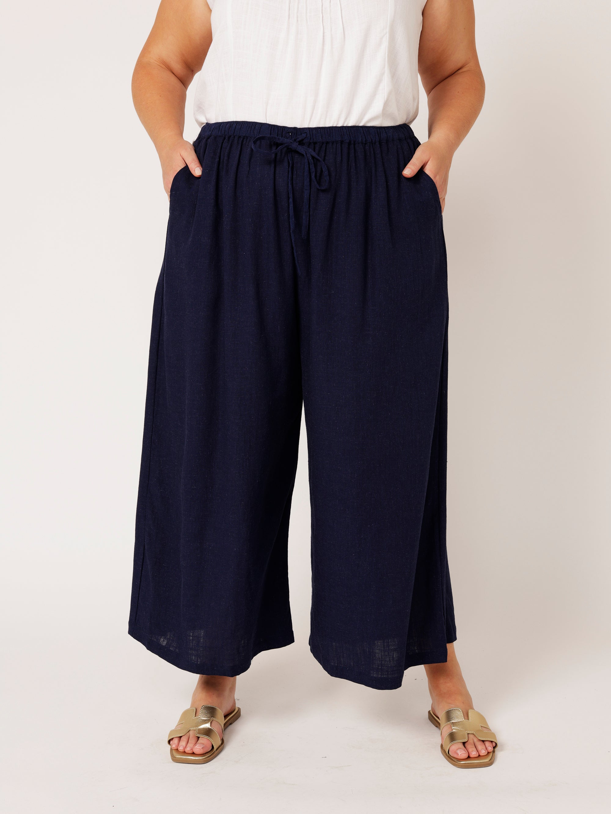 Island Pant | Navy | Linen Viscose - Saffron Road