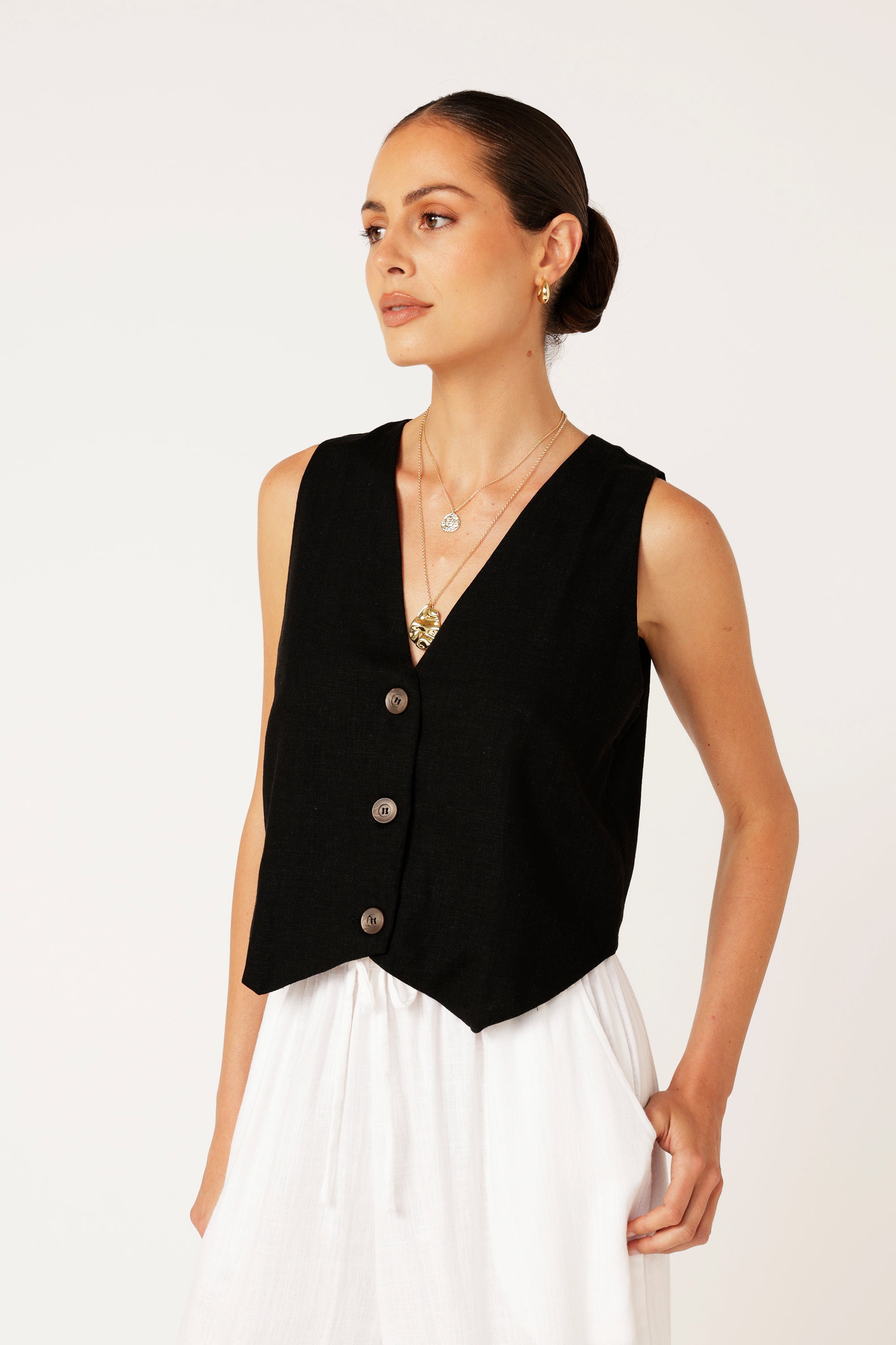 PRE_ORDER Vest | Black | Linen Viscose - Saffron Road