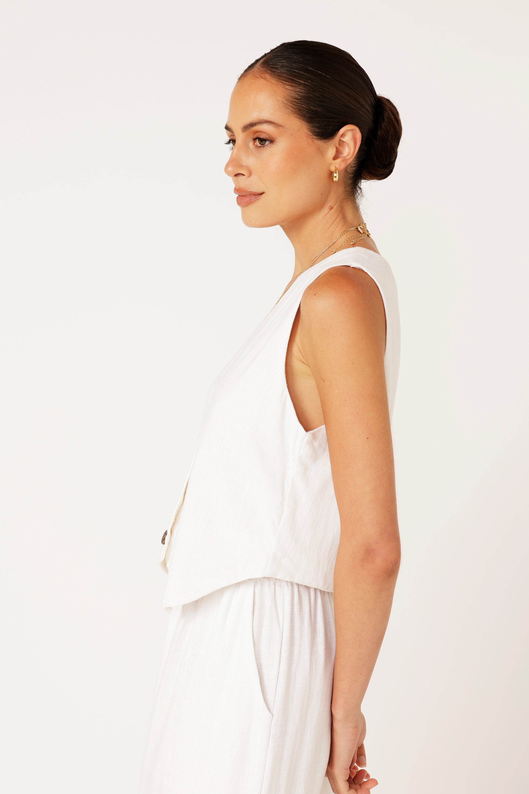 PRE_ORDER Vest | Off White | Linen Viscose - Saffron Road