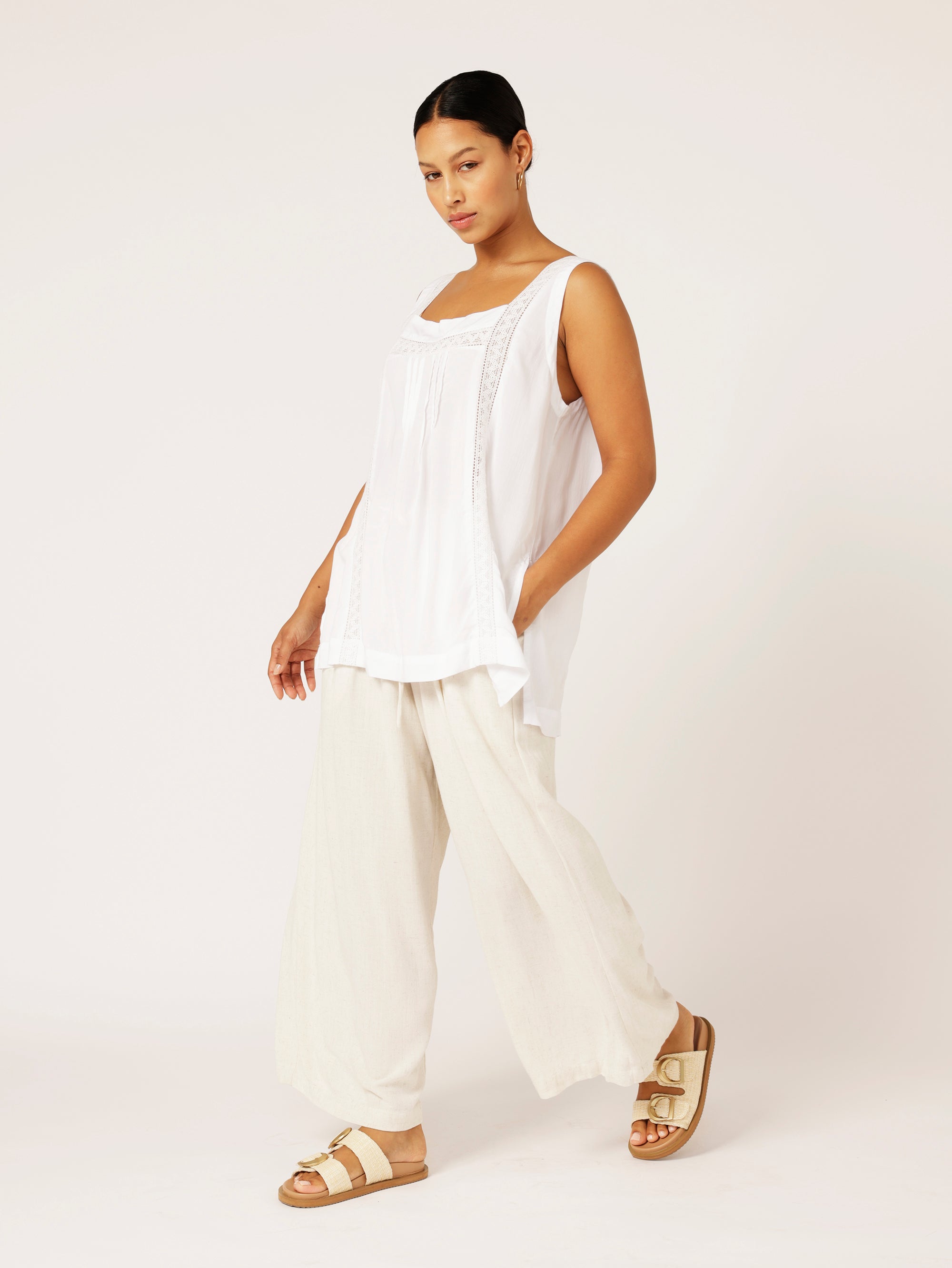 Lotus Tank LONG | White (with lace) - Saffron Road