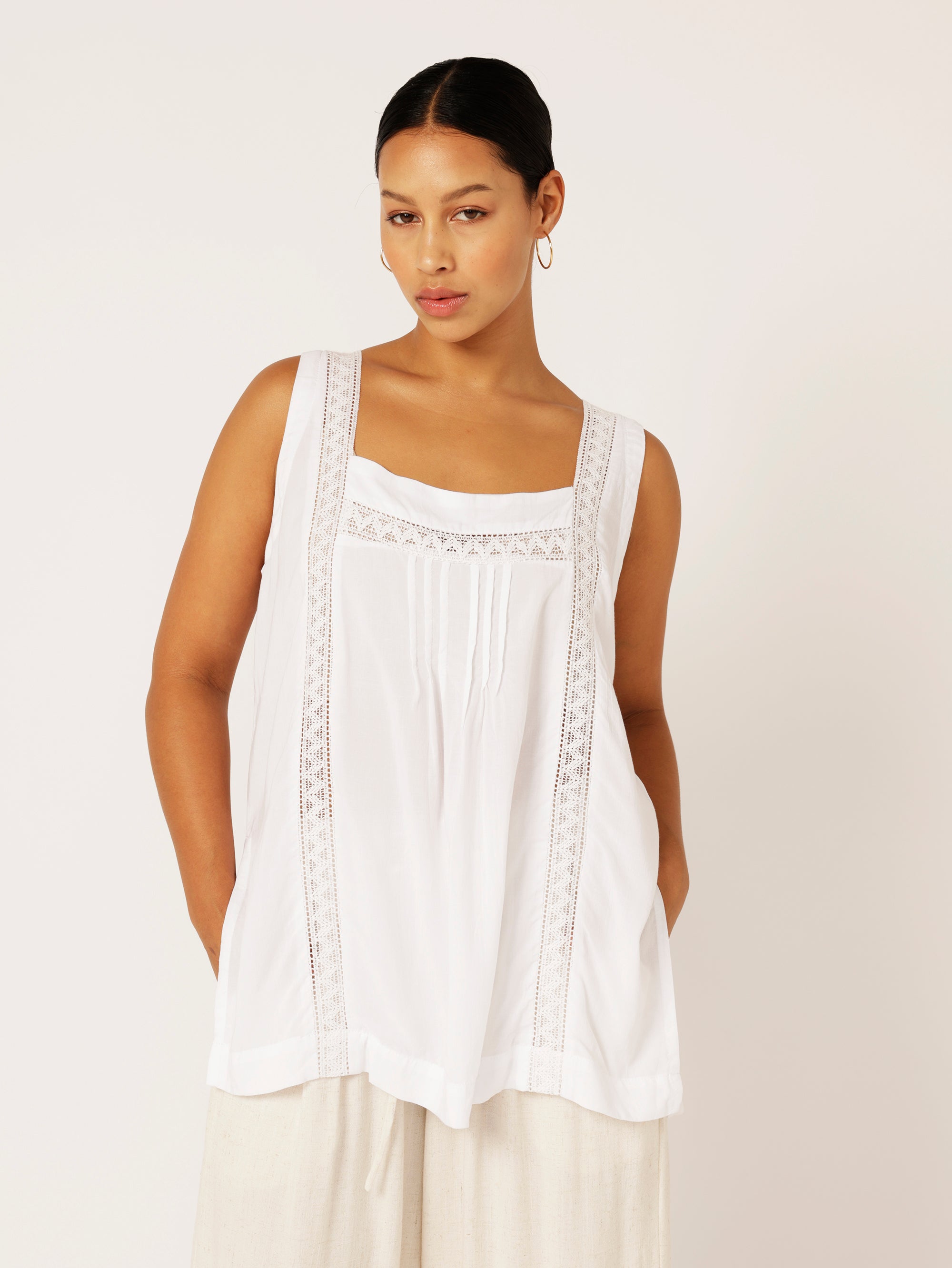 Lotus Tank LONG | White (with lace) - Saffron Road